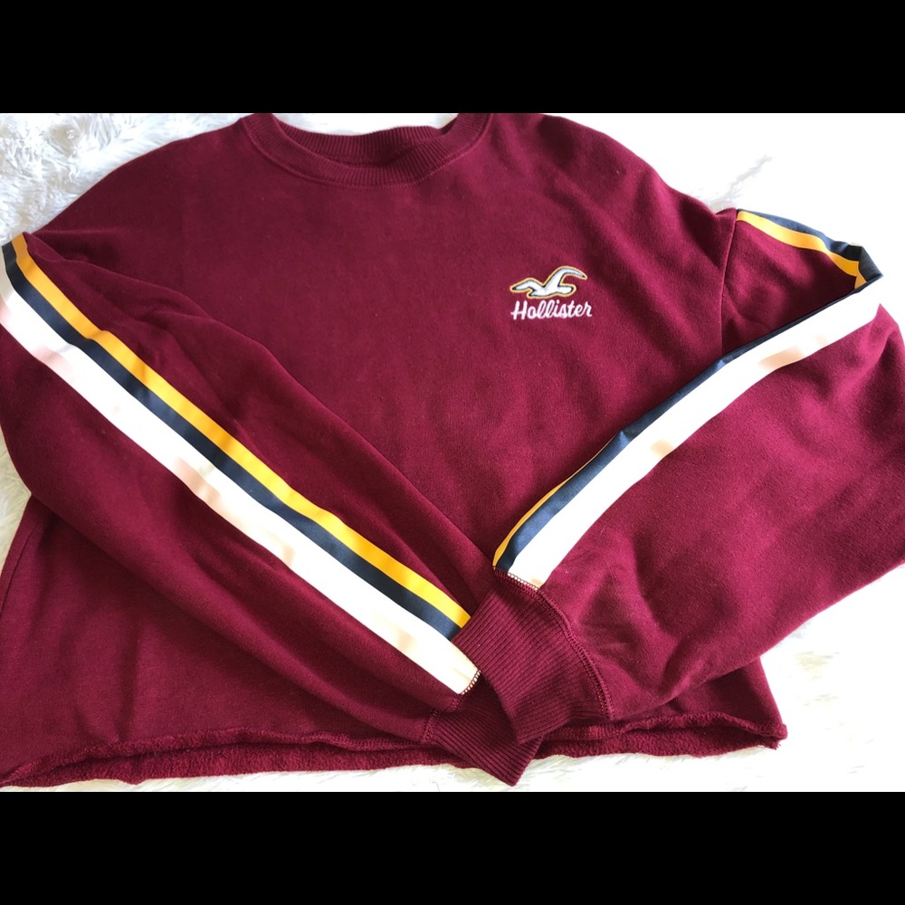 Hollister crewneck cropped sweatshirt